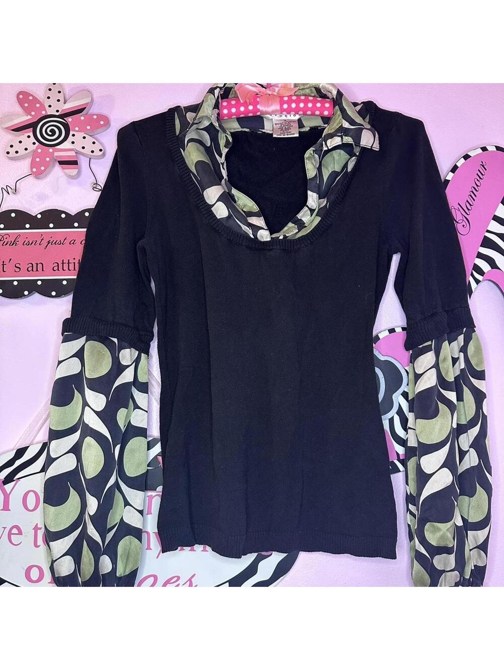 Y2K layered top Ashley Tisdale style